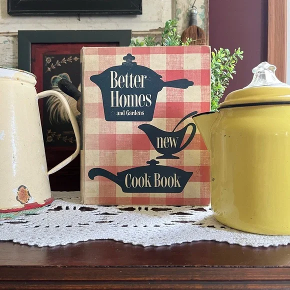 3/$15 Vintage Cookbook - Picture 1 of 15